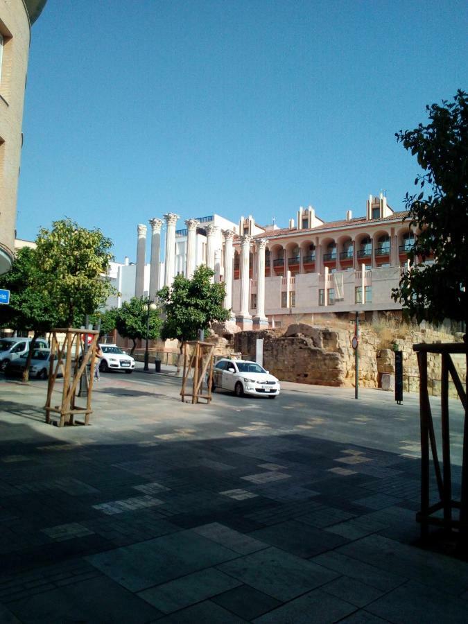 Vivienda Turistica Templo Romano Cordoba Exterior photo